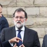 Felipe VI, Mariano Rajoy et Carles Puigdemont