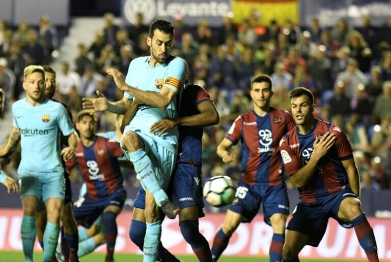 Le FC Barcelone du capitaine Sergio Busquets battu à Levante dans un match spectaculaire 