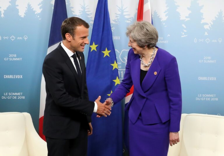 Le président français Emmanuel Macron et la Première ministre britannique Theresa May