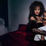 Rihanna tenant son fils dans ses bras dans British Vogue.