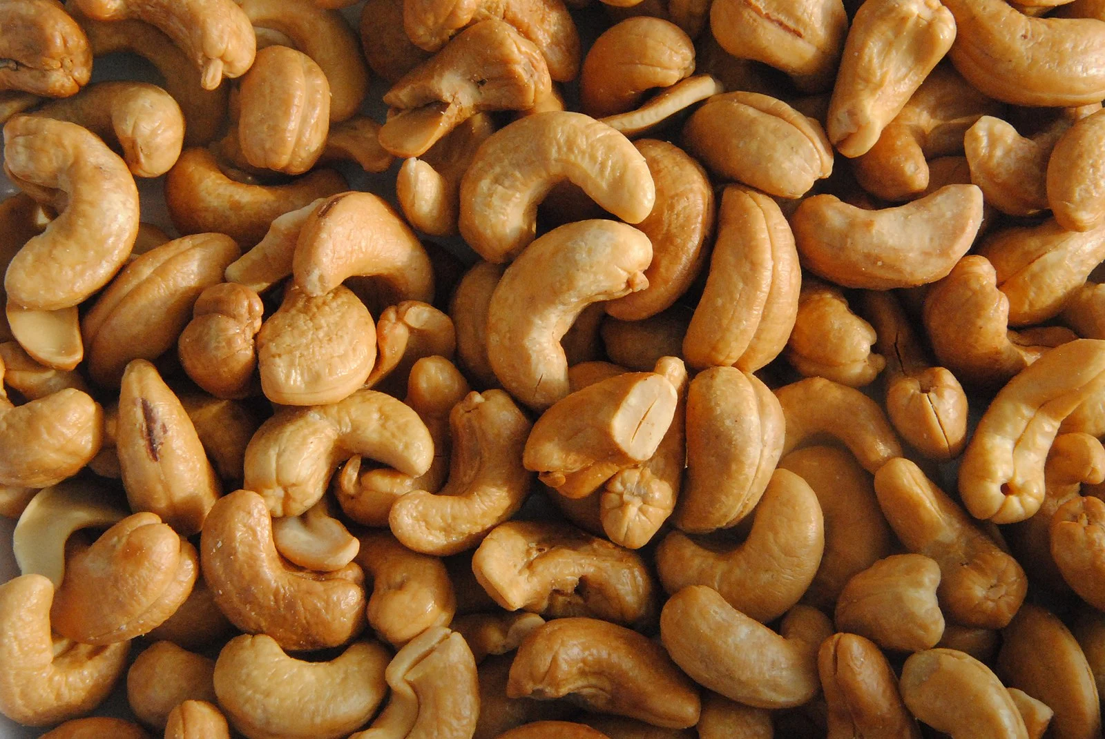 Pile of cashew nuts.